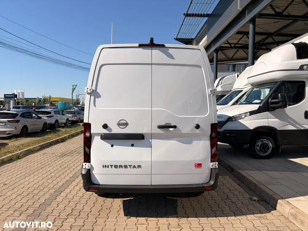Nissan Interstar — imagine 6