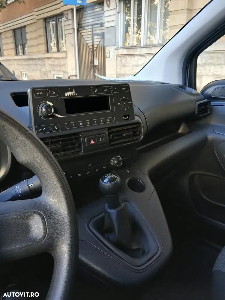 Toyota PROACE CITY — imagine 6