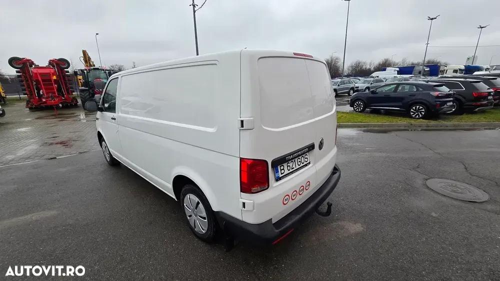 Volkswagen Transporter — imagine 5