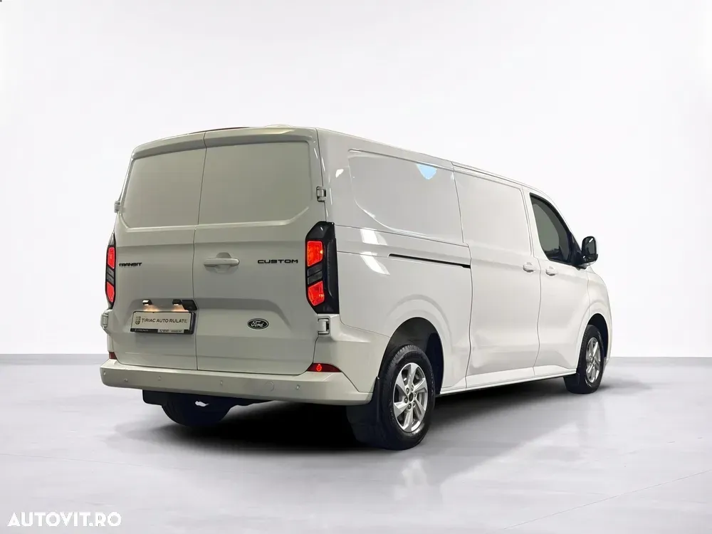 Ford Transit — imagine 5