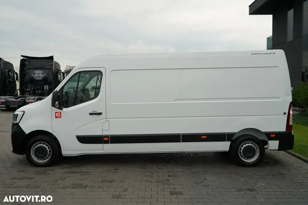 Renault MASTER / BLAZER / PANEL / 2023 — imagine 4