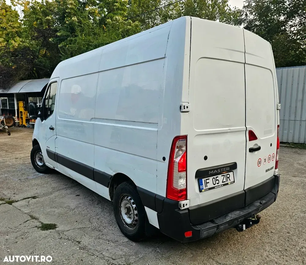 Renault Master — imagine 3