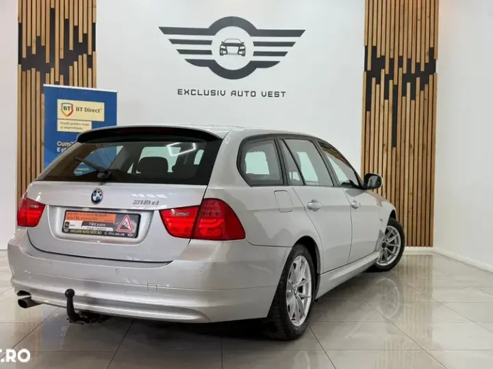 BMW Seria 3 E90/E91/E92/E93 [2005 - 2013] 318d