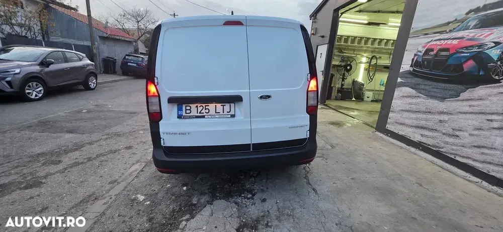 Ford TRANSIT CONNECT — imagine 5