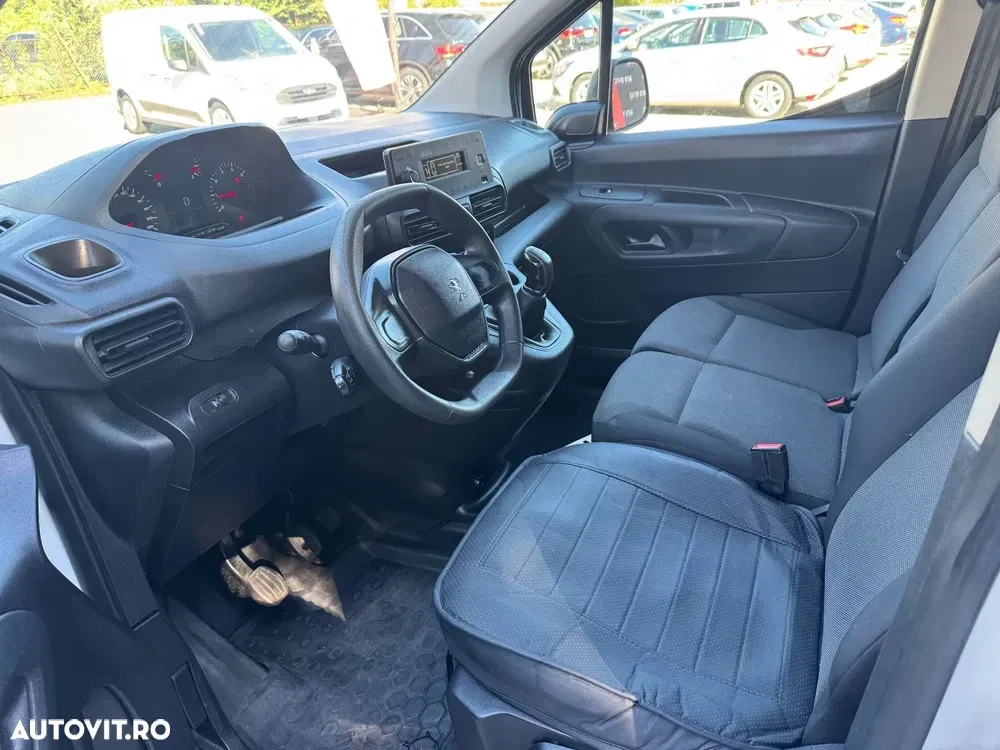 Peugeot Partner — imagine 4