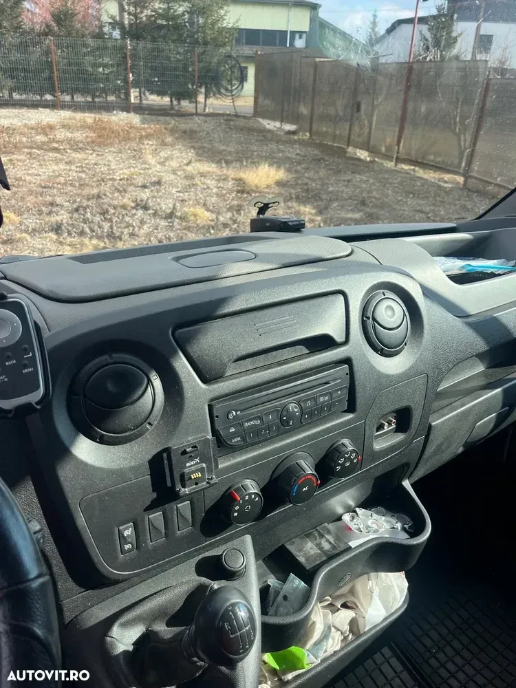 Renault Master — imagine 5