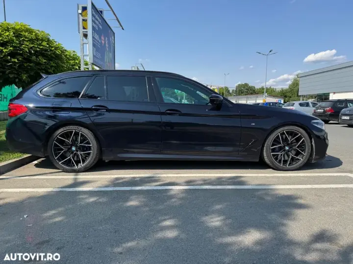 BMW Seria 5 G30/G31 [2017 - Prezent] 540d xDrive Aut.