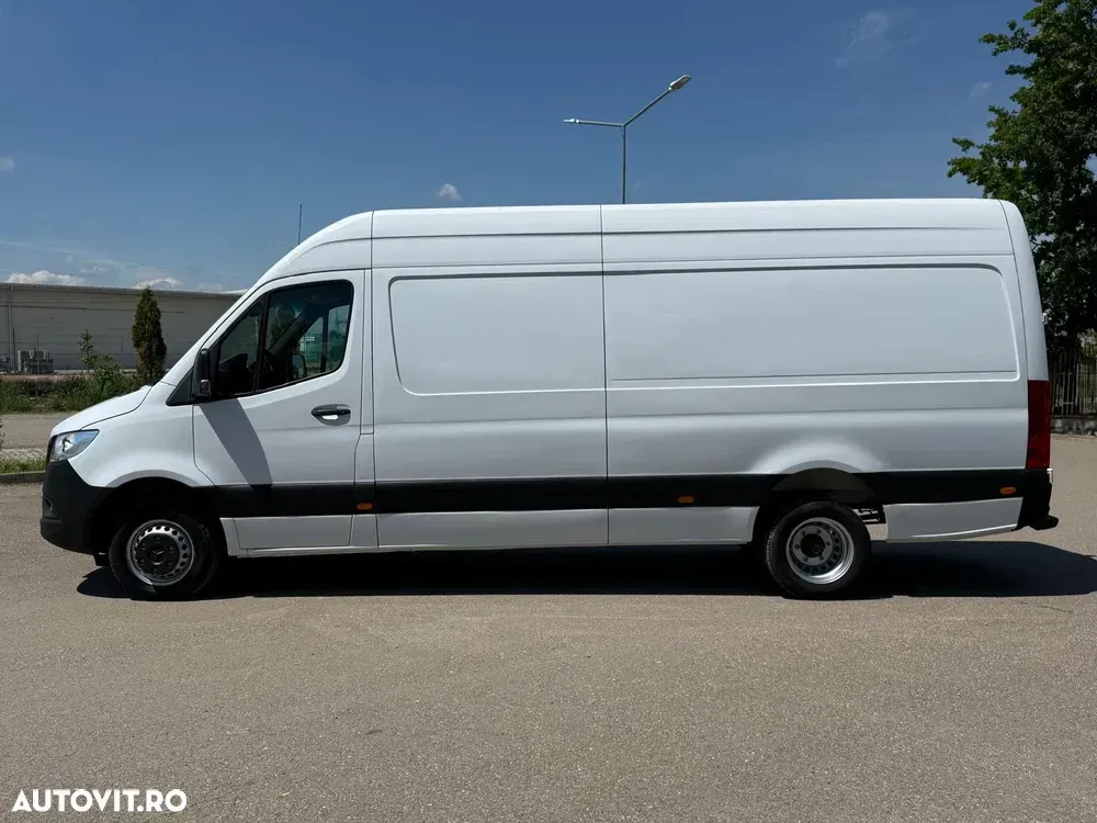 Mercedes-Benz Sprinter — imagine 3