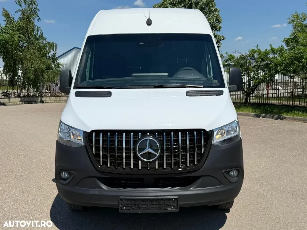 Mercedes-Benz Sprinter — imagine 2