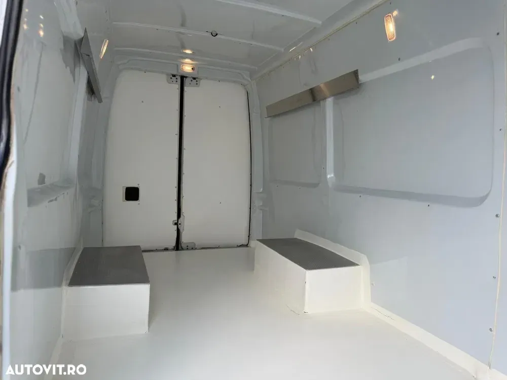 Mercedes-Benz Sprinter — imagine 4