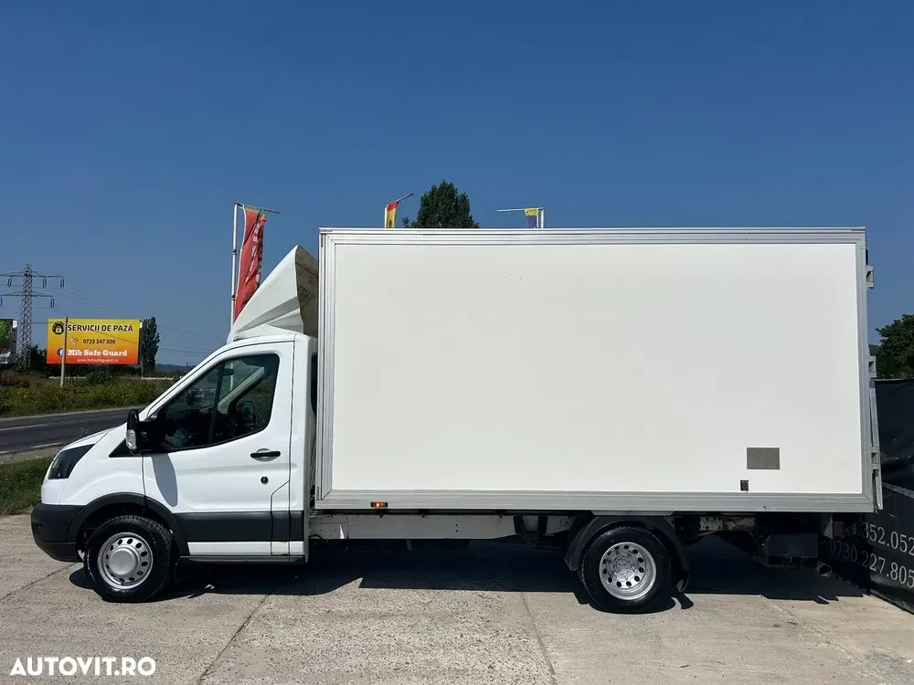 Ford Transit BOX LIFT — imagine 3