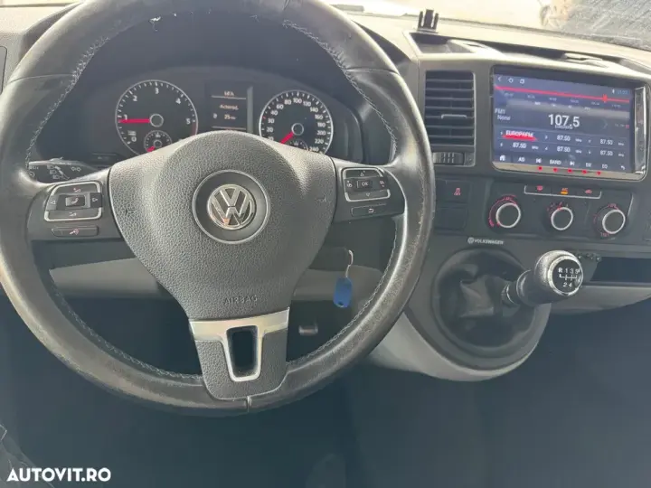 Volkswagen Transporter T5