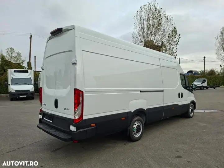 Iveco Daily 35S14 V 18 mc L3 H3