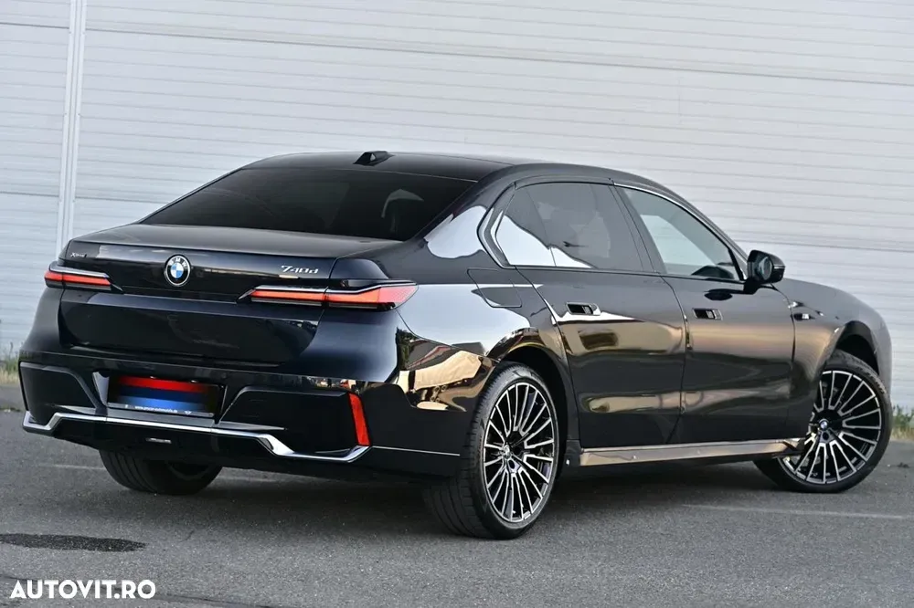 BMW Seria 7 — imagine 4