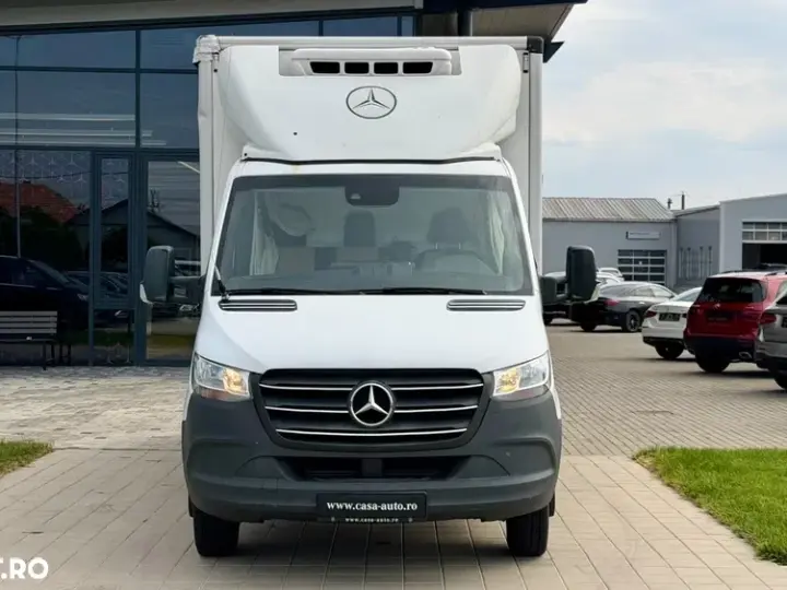 Mercedes-Benz Sprinter punte dubla frigorific / lift