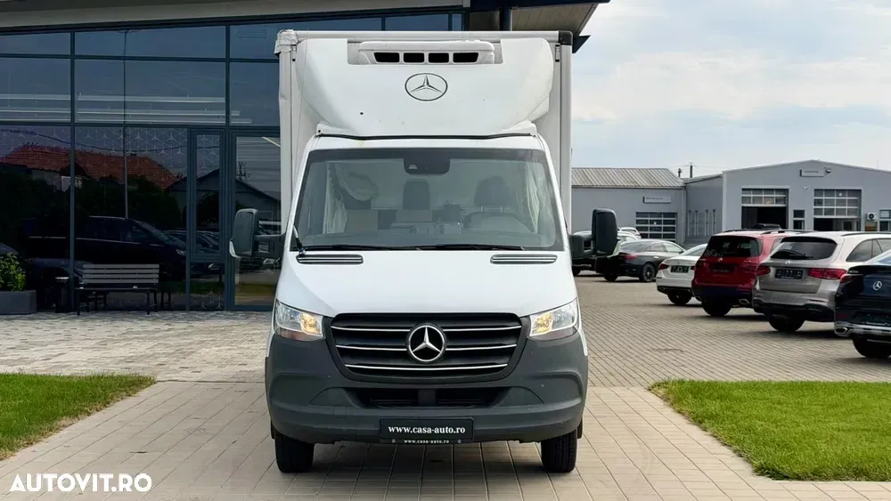 Mercedes-Benz Sprinter punte dubla frigorific / lift — imagine 5