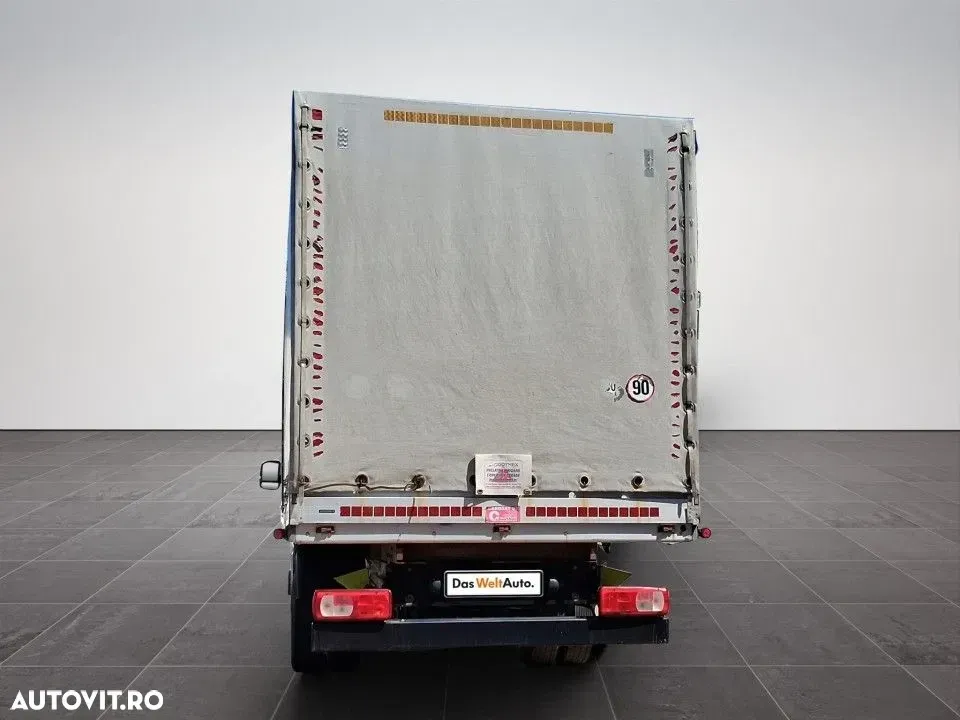 Volkswagen crafter-furgon — imagine 4
