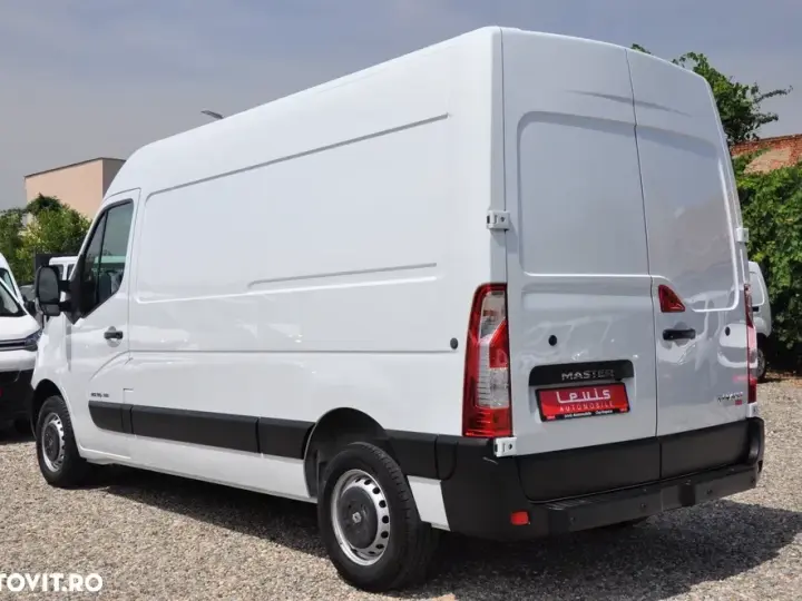 Renault Master L2H2 Furgon