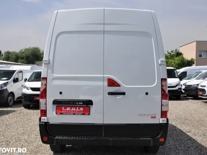 Renault Master L2H2 Furgon
