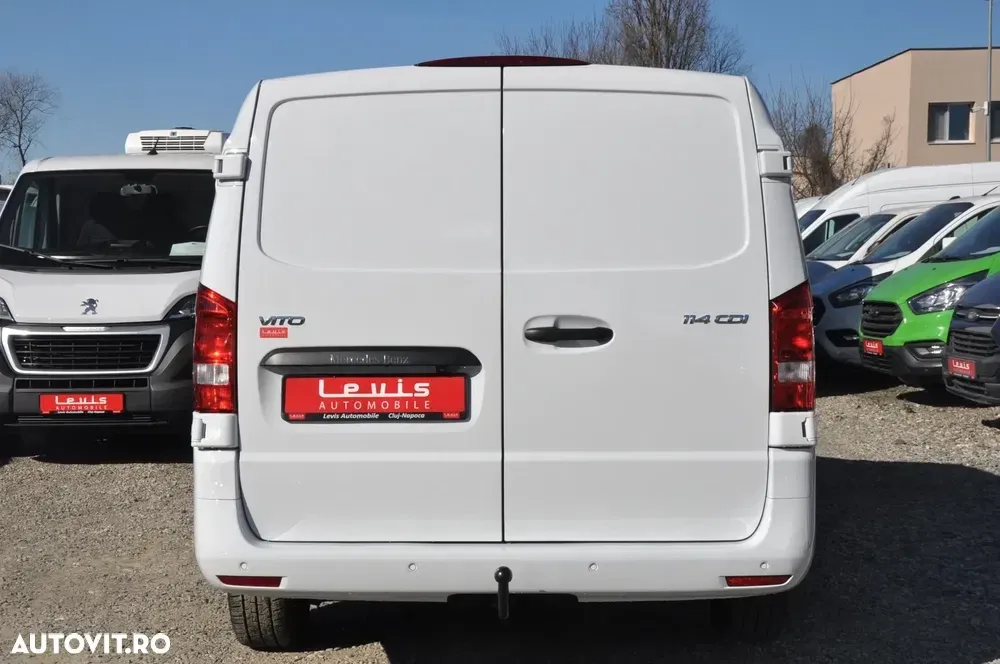 Mercedes-Benz Vito 114 Doka Extra-Lung 6 Locuri — imagine 5