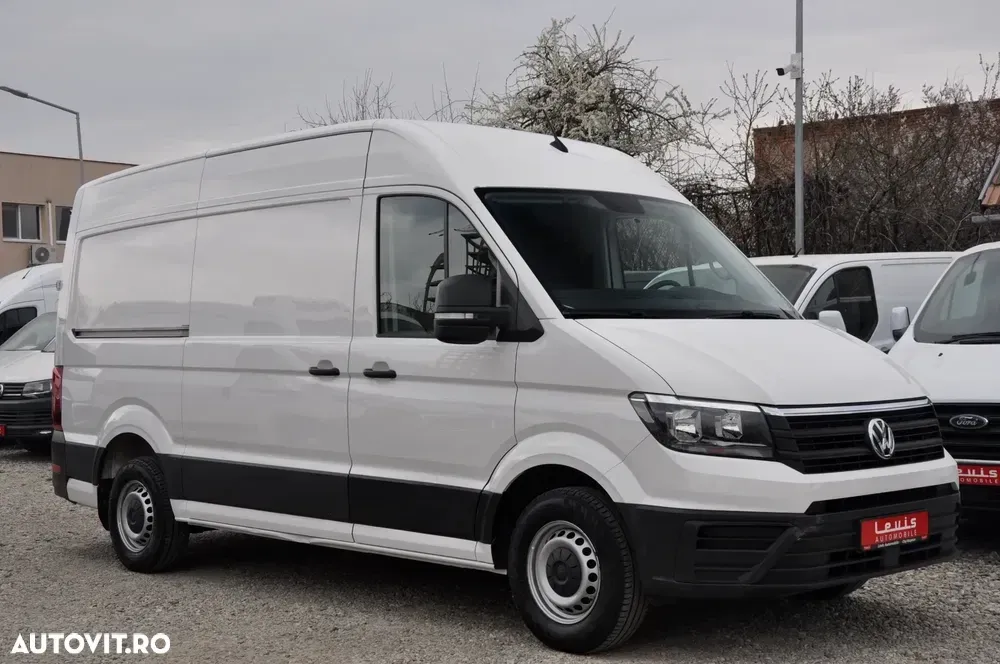 Volkswagen Crafter L3H3 Van — imagine 3