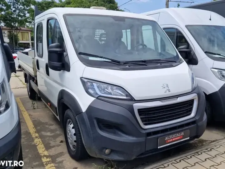 Peugeot Boxer DoubleCab