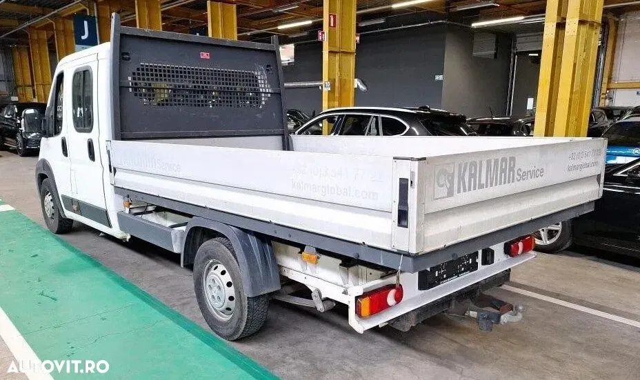 Peugeot Boxer DoubleCab — imagine 4