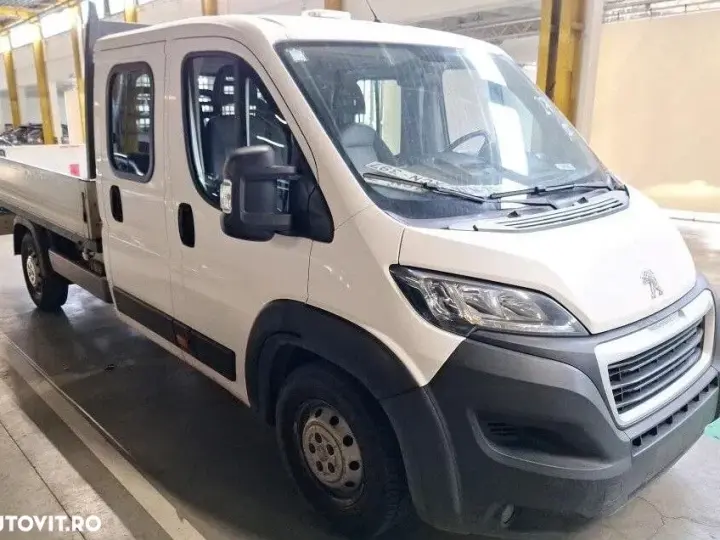 Peugeot Boxer DoubleCab