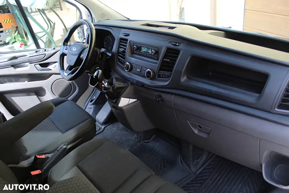 Ford Transit Custom — imagine 6