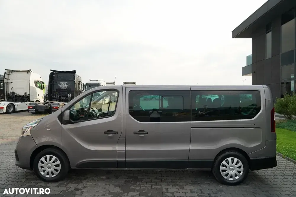 Renault TRAFIC III / BUS / 9 MIEJSC / 2020 ROK / SERWISOWANY / EURO 6 — imagine 4