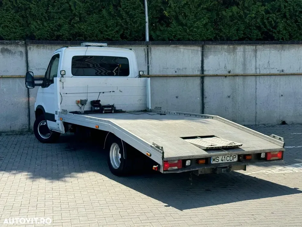 Iveco Daily 35C18 autotransportor — imagine 2