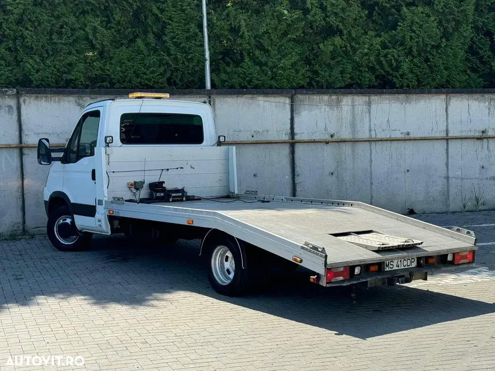Iveco Daily 35C18 autotransportor — imagine 4