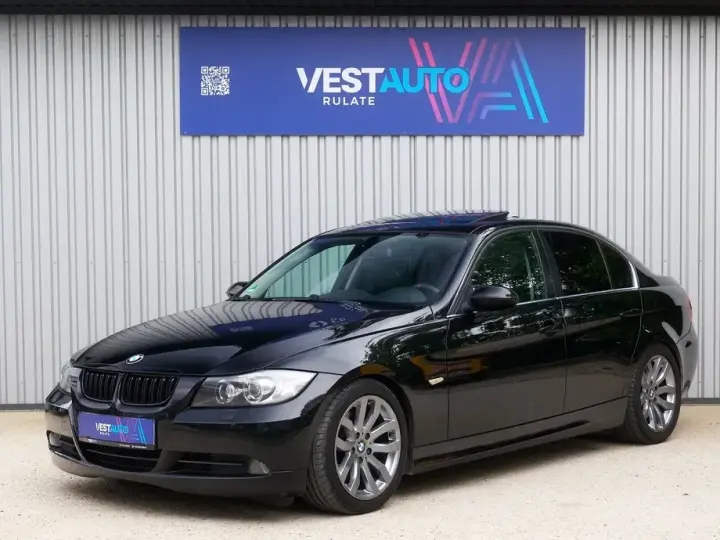 BMW Seria 3 E90/E91/E92/E93 325i xDrive Aut. M Sport Edition