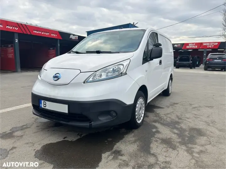 Nissan e-NV200