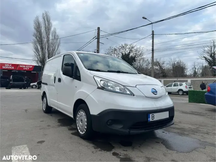Nissan e-NV200