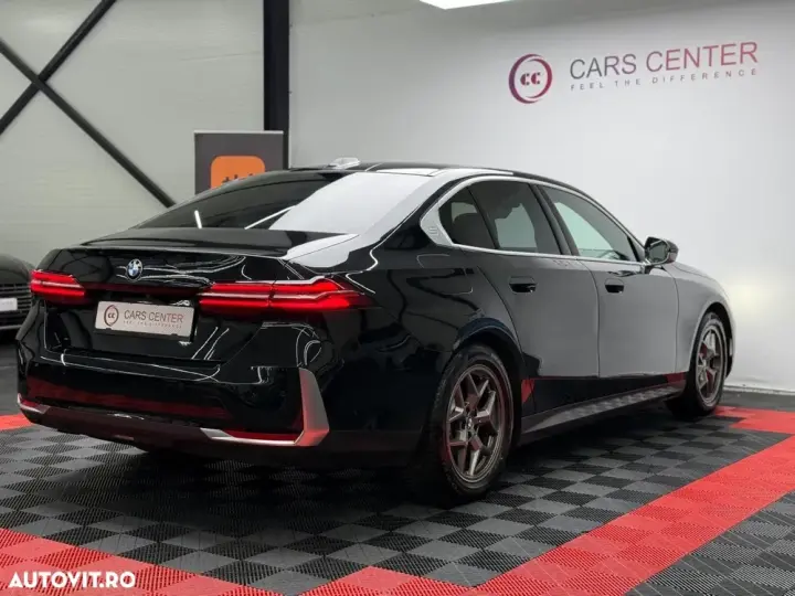 BMW Seria 5 520d xDrive AT MHEV