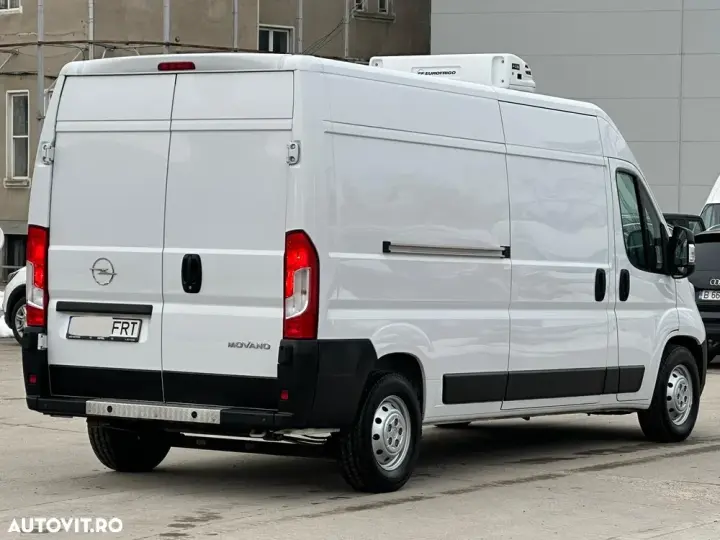 Opel Movanu