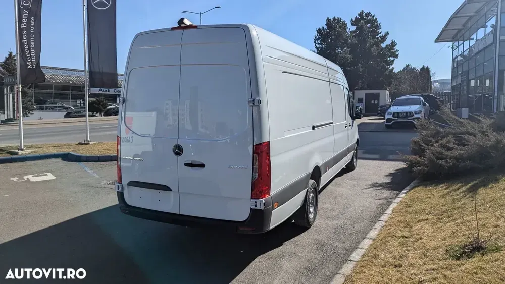 Mercedes-Benz Sprinter — imagine 5