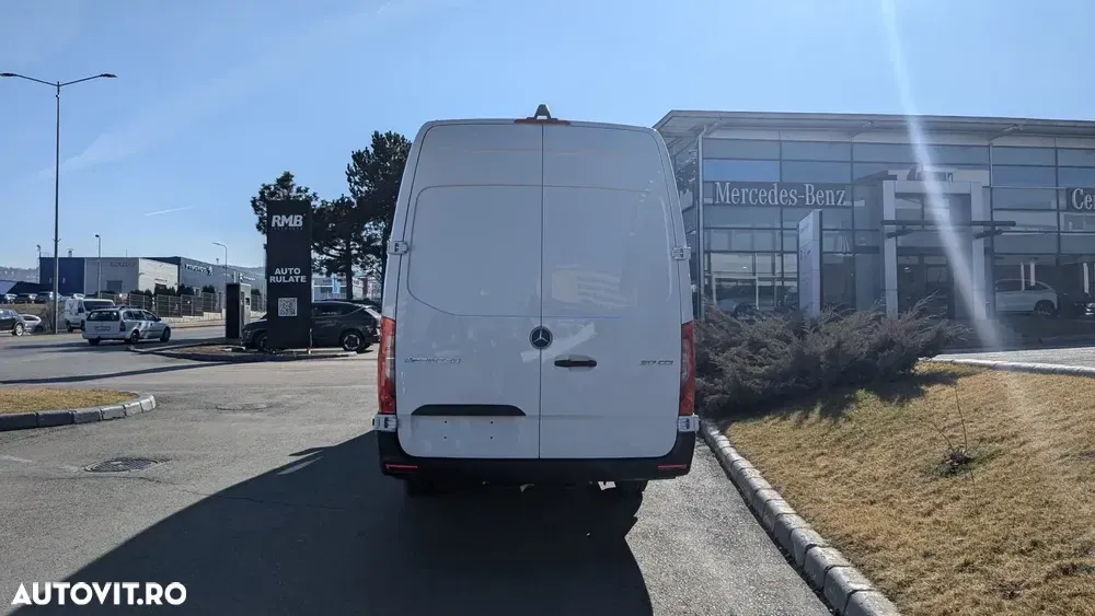 Mercedes-Benz Sprinter — imagine 6