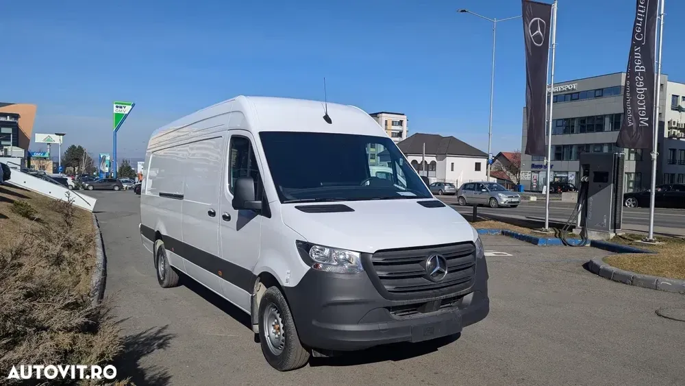 Mercedes-Benz Sprinter — imagine 2