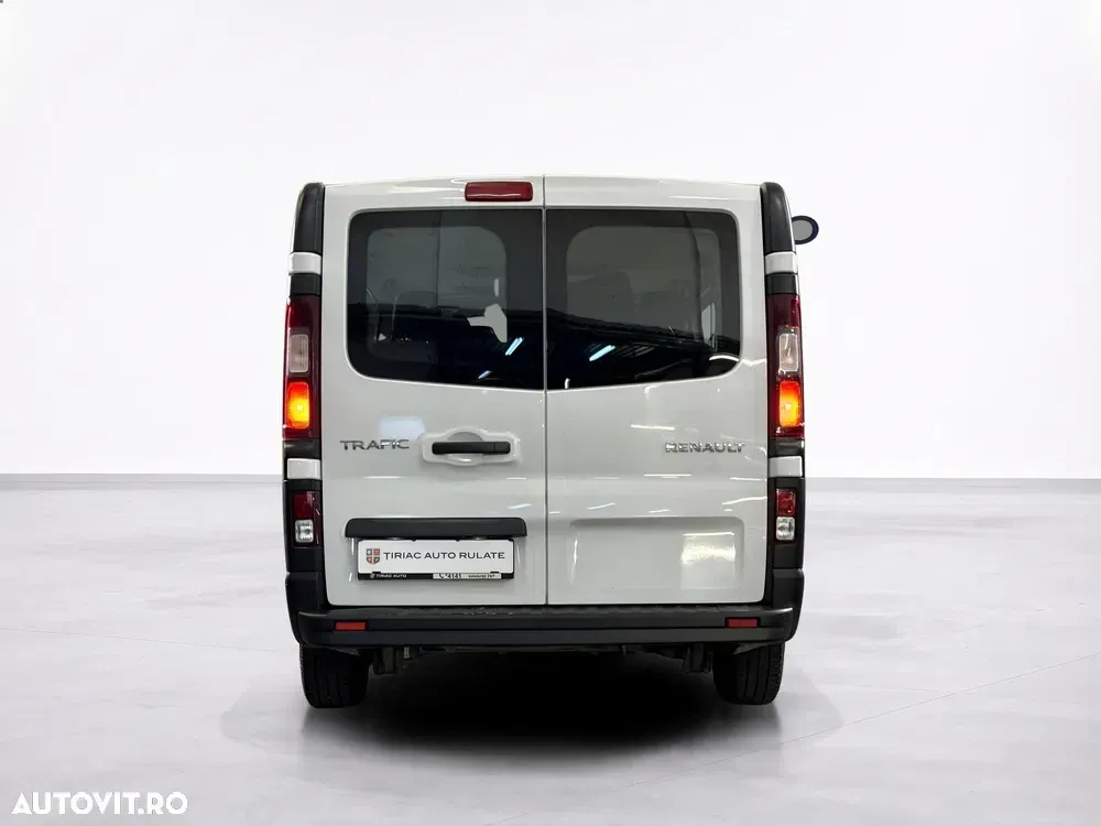 Renault TRAFIC — imagine 4
