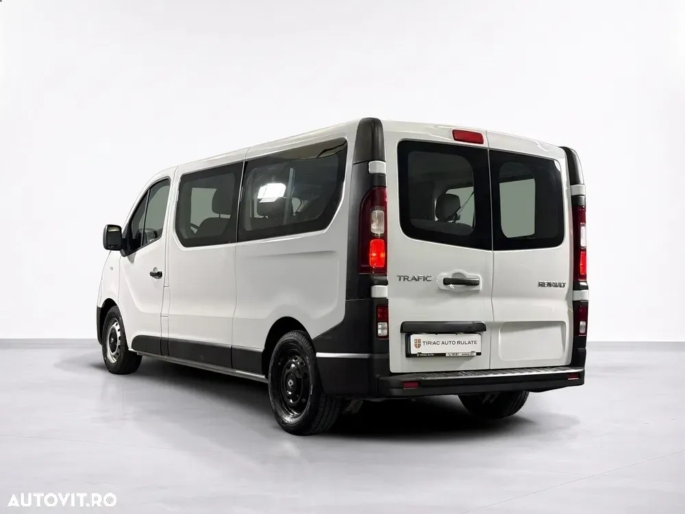 Renault TRAFIC — imagine 3