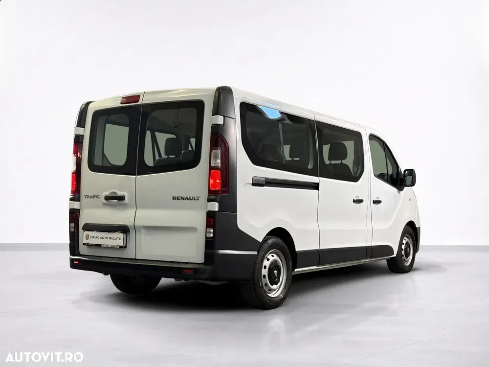 Renault TRAFIC — imagine 5