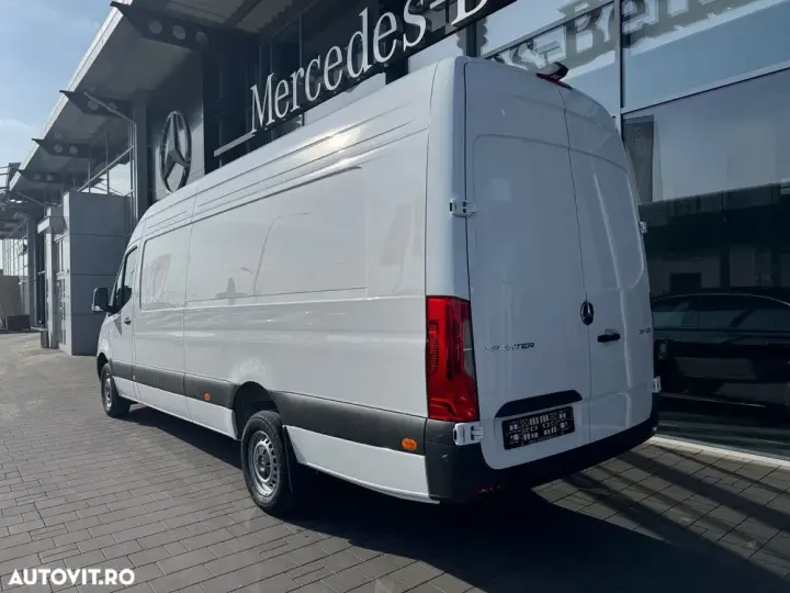 Mercedes-Benz Sprinter 317 Extralung 15.5 mc