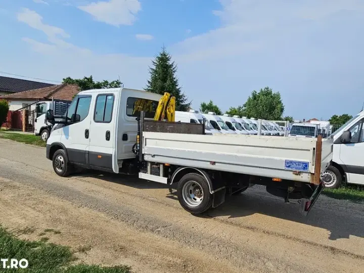 Renault Daily Doka 6locuri / MACARA / AXA DUBLA spate