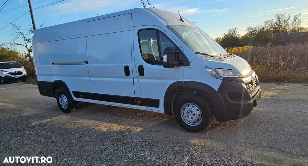 Opel Movano MAXI L4H2 — imagine 3