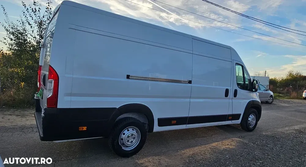 Opel Movano MAXI L4H2 — imagine 5