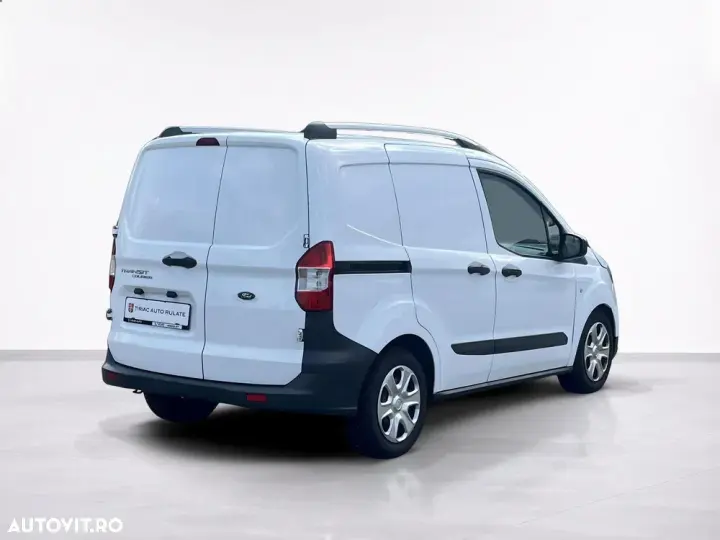 Ford Transit Courier
