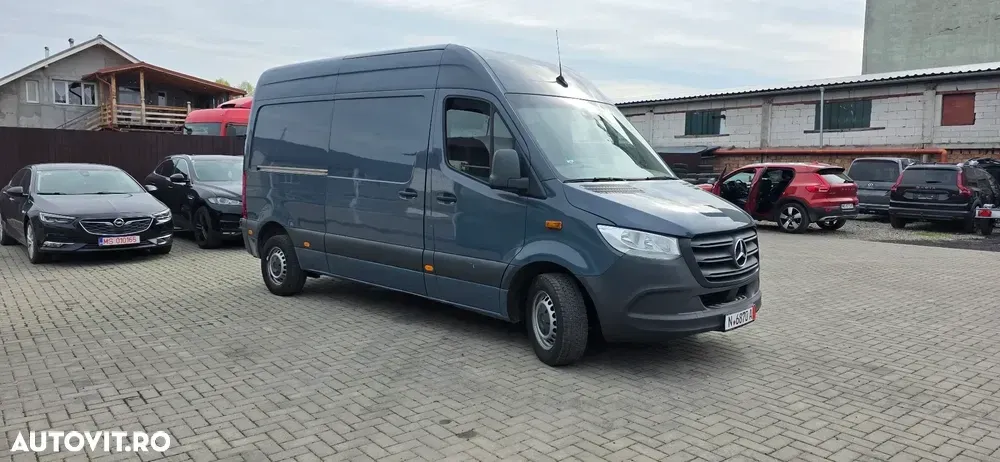 Mercedes-Benz Sprinter — imagine 2