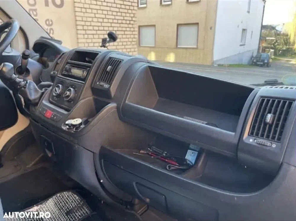 Peugeot Boxer — imagine 6